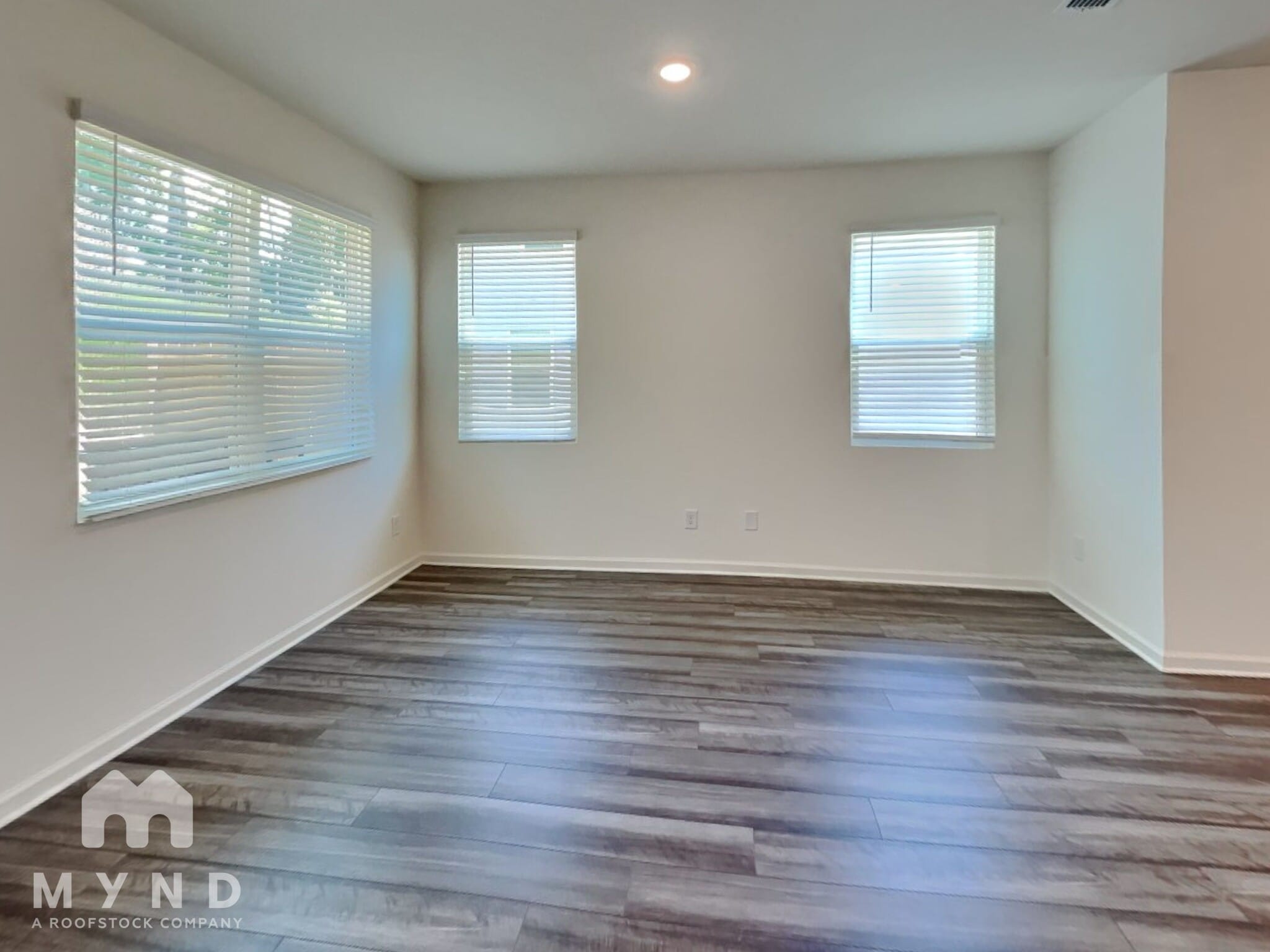 Building Photo - 2622 Senegal Wy