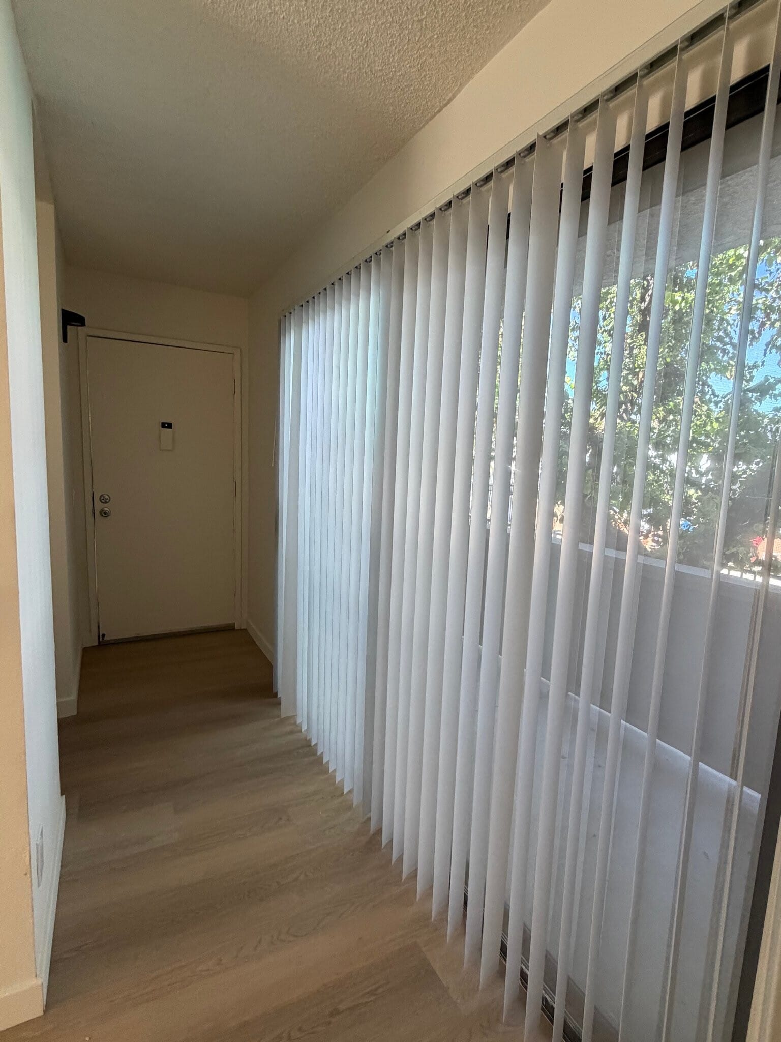 Building Photo - 8539 De Soto Ave