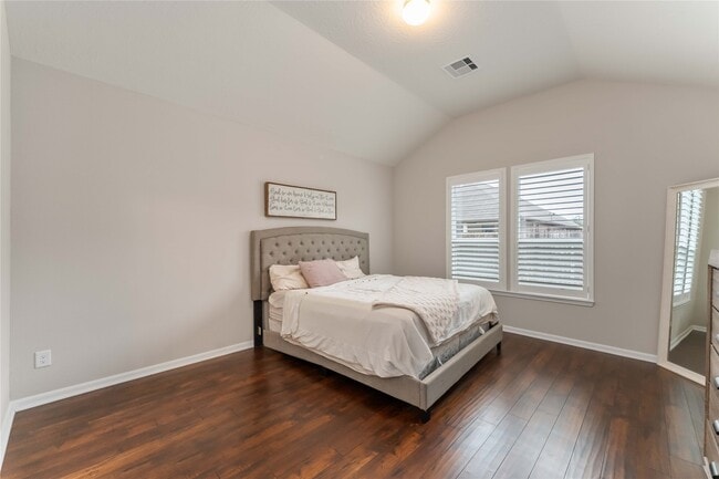 Building Photo - 5914 River Timber Trl