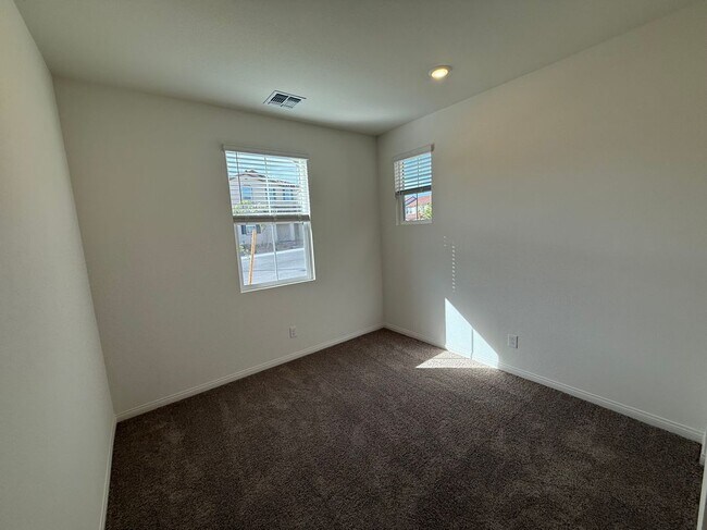 Building Photo - 3609 Canico Ln