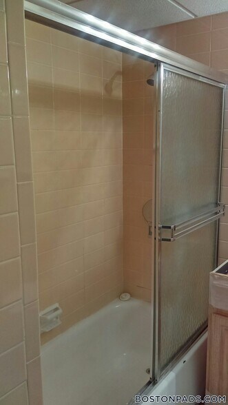 Building Photo - 62 Boylston St