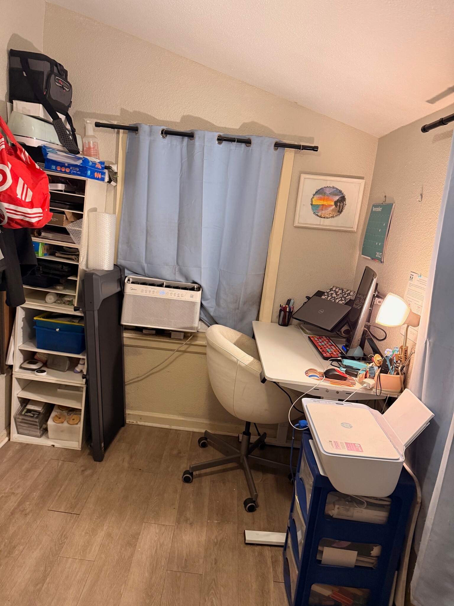 Building Photo - 821 Newton Ave S