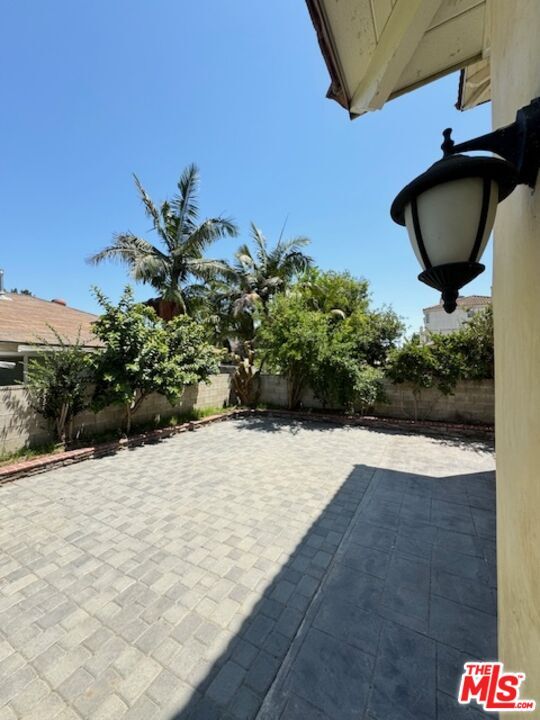 Building Photo - 7347 Dinwiddie St