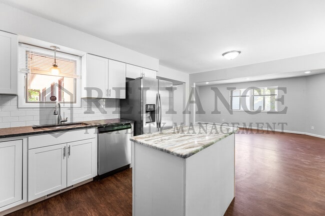 Building Photo - 2521 N Bleckley