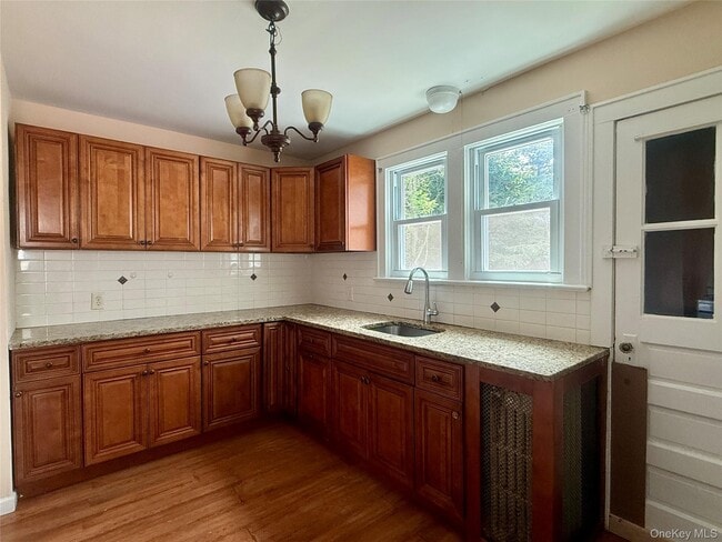Building Photo - 109 L St