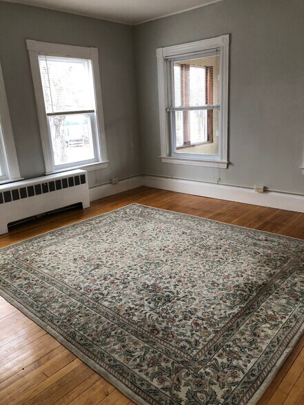 Living Room - 347 Park Ave