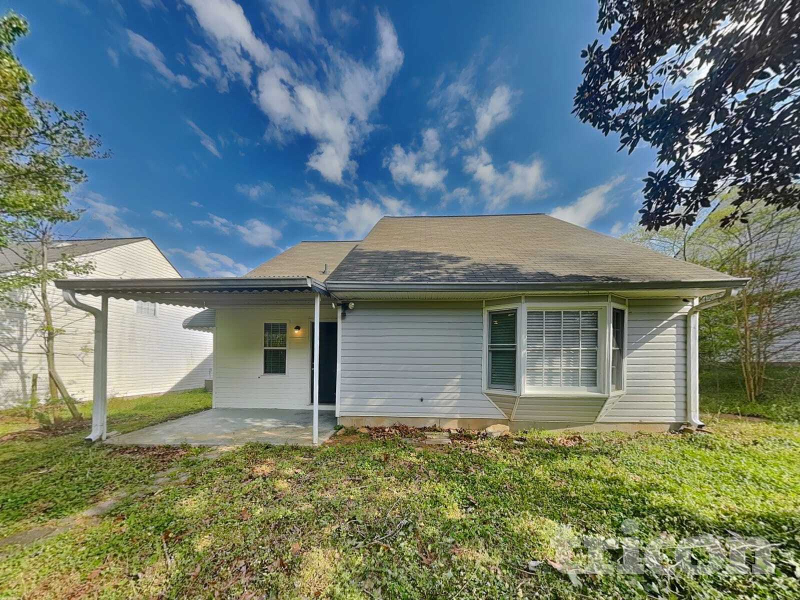 Building Photo - 2378 Iron Horse Dr