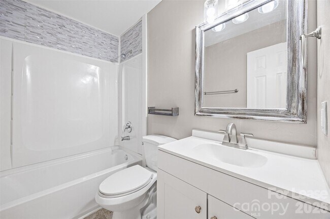 Building Photo - 1933 Ebenezer Rd