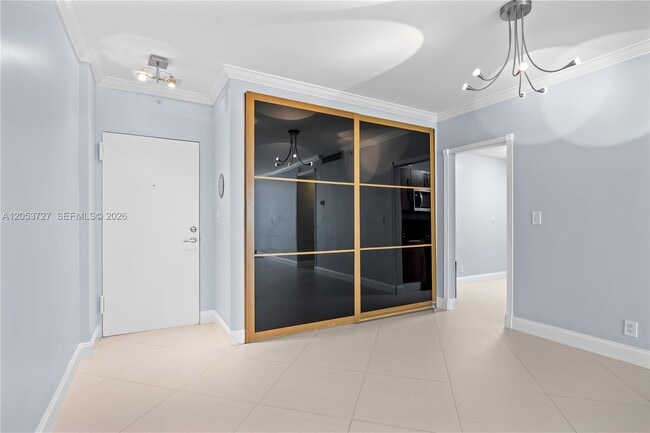 Building Photo - 3001 S Ocean Dr