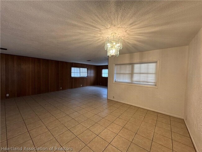 Building Photo - 25 E Street Unit