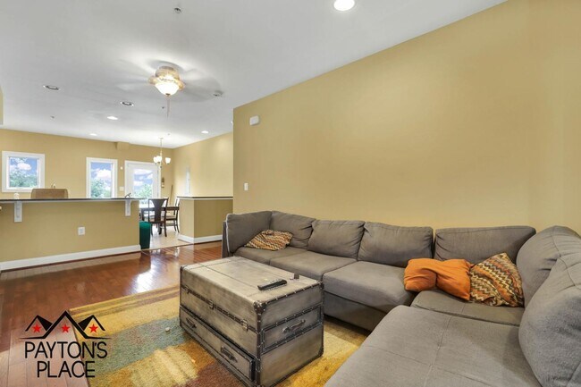 Building Photo - 1332 Talbert Ct SE