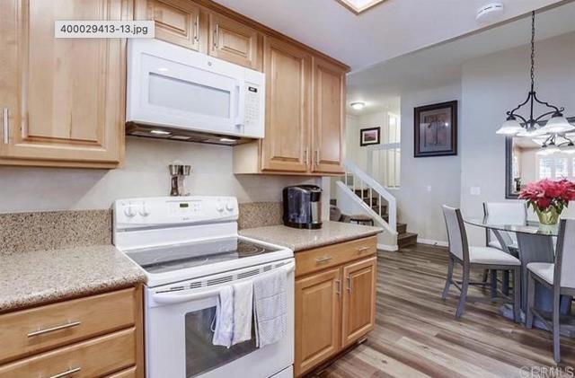 Building Photo - 7412 Caminito Carlotta