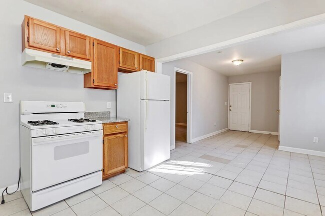 Building Photo - Charming 3 BD 2 BA Decatur Home Near Downtown Atlanta! ***$250 OFF ON THE FIRST MONTH’S RENT!***