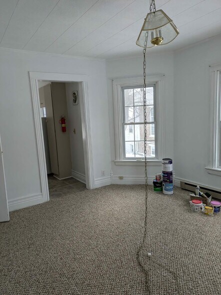 Building Photo - 4218 Ridge Rd