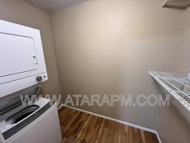 Building Photo - 650 N 300 W