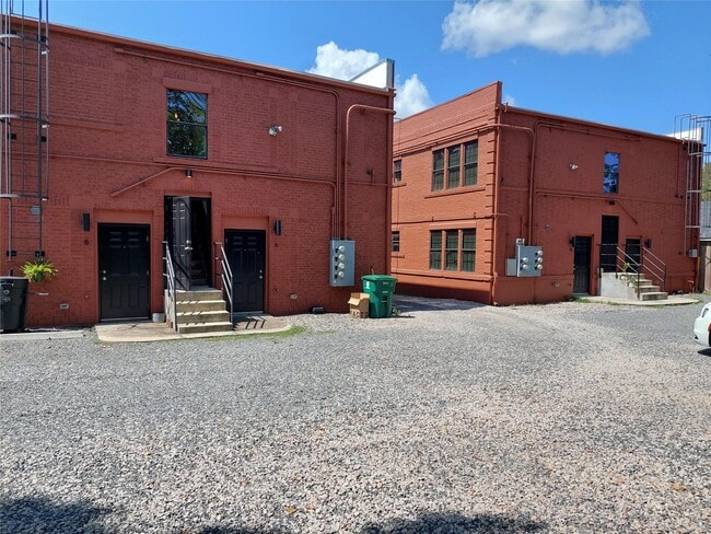 Building Photo - 6819 Avenue C