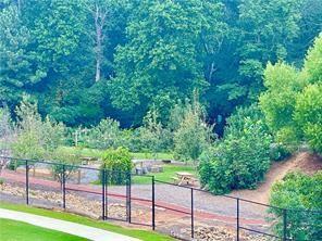 Building Photo - 845 Green Sapling Trl