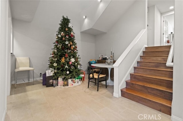 Building Photo - 19 Laguna Ct