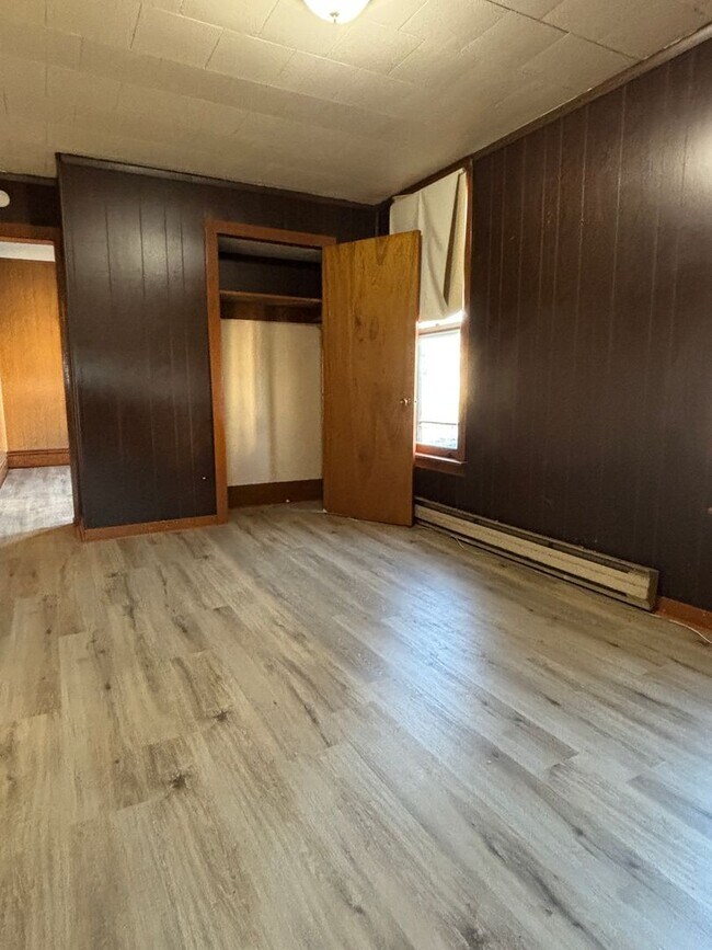 Building Photo - 117 Baltimore Ave