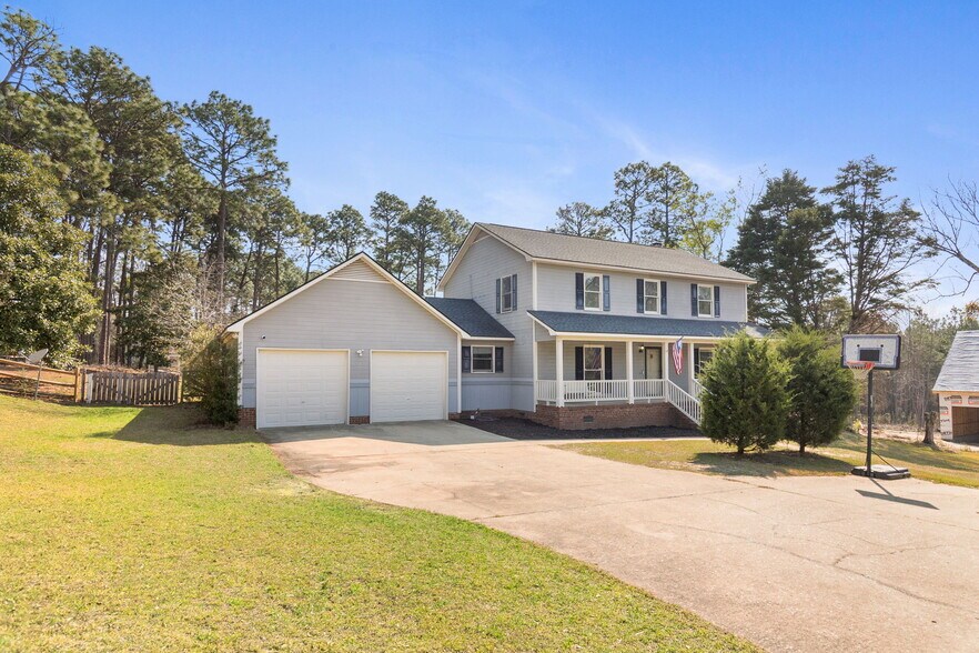 Building Photo - 7666 Wilkins Dr