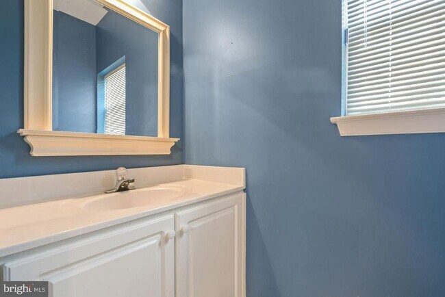 Building Photo - 20681 Waterfall Branch Terrace