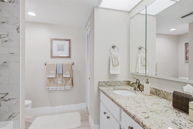 Building Photo - 1460 Gulf Blvd