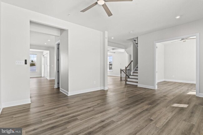 Building Photo - 12600 Coventry Mnr Wy