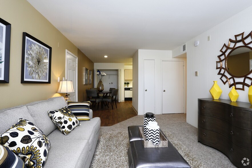 Reflections at Cherry Creek 14012 E Tufts Dr Aurora CO 80015