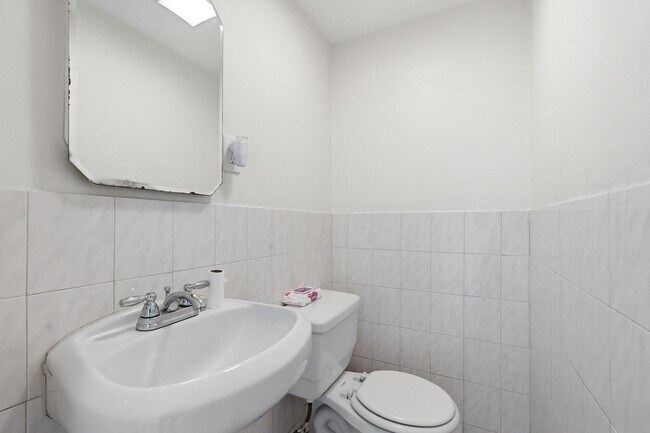 Building Photo - 8 Van Nostrand Ave