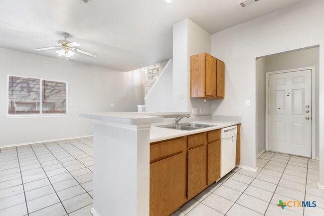 Building Photo - 832 Sagewood Trail