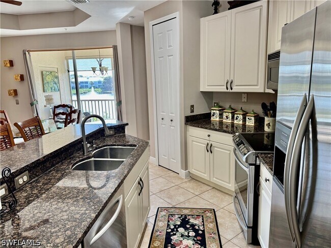 Building Photo - 1390 Sweetwater Cove