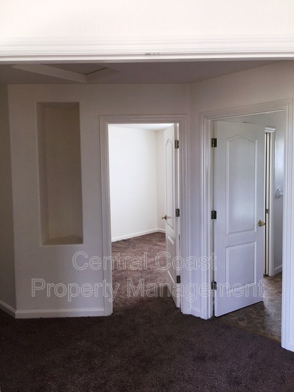 Building Photo - 19227 Sunridge Pl