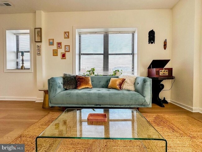 Building Photo - 80 New York Ave NW