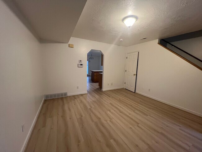 1st Floor Entrance 3 - 1650 Talon Dr