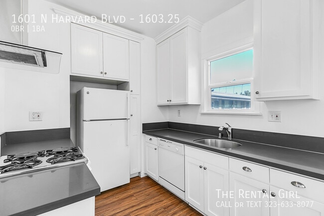 Building Photo - 1601 N Harvard Blvd