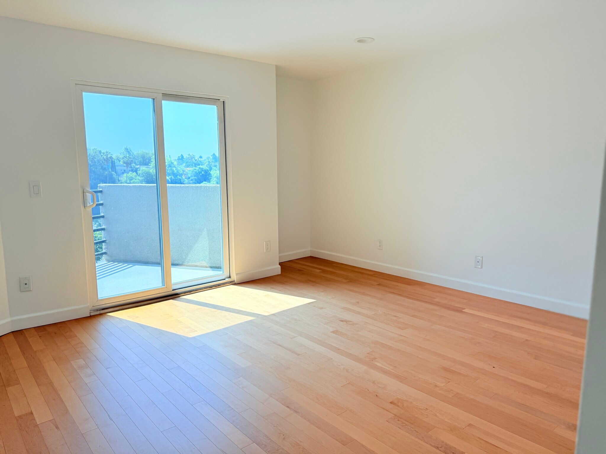 Master Bedroom - 1878 N Alvarado St