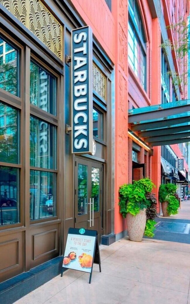 Building Photo - Fabulous in 4 + 2.5 in OLD FARM - Gorgeous Updates