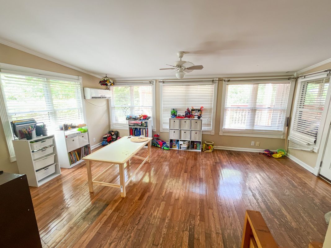 Building Photo - 6413 Edgmon Dr