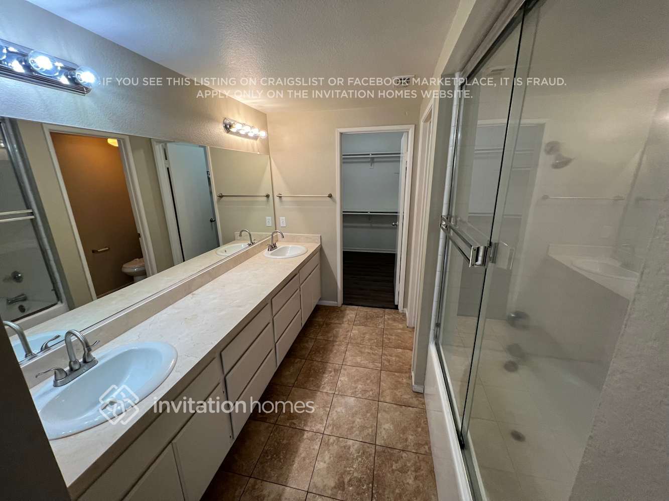 Building Photo - 5777 El Palomino Dr