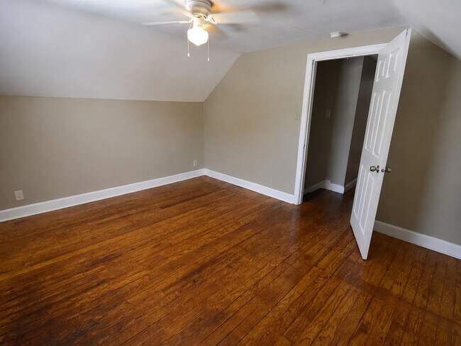 Building Photo - 428 Pyke Rd
