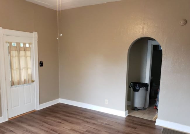 Building Photo - 1111 Green St