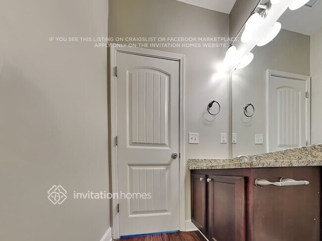 Building Photo - 1019 Sweet Gale Dr