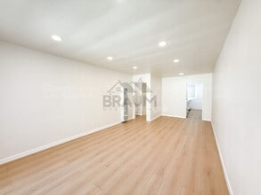 Building Photo - 7333 Woodman Ave