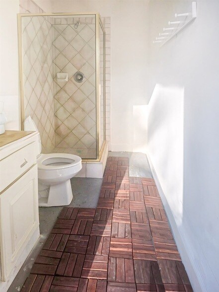 Building Photo - 5103 Mariner's Harbor