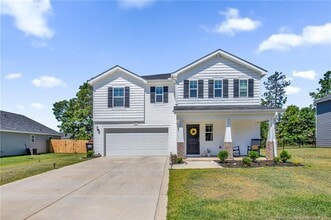 Building Photo - 156 Chinook Ln