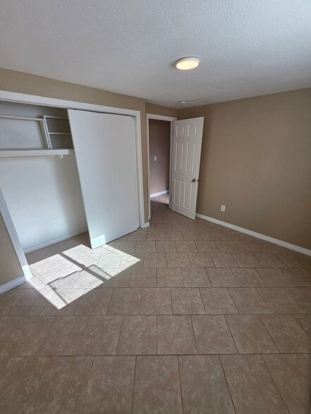 Building Photo - 2041 Fairplay St