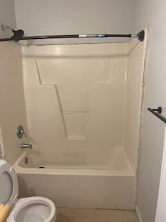 Building Photo - 112 Briarcreek Ln