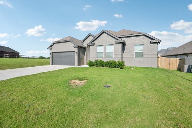 Building Photo - 4266 W Vlg Pk Dr