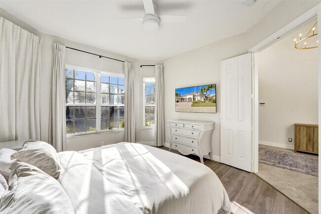 Building Photo - 7421 NW 115th Terrace