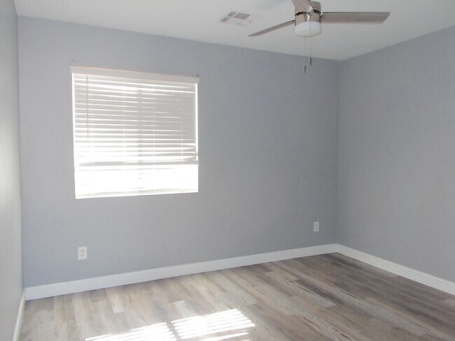 Building Photo - Modern 3-Bedroom Home in Prime Location with Stylish Upgrades